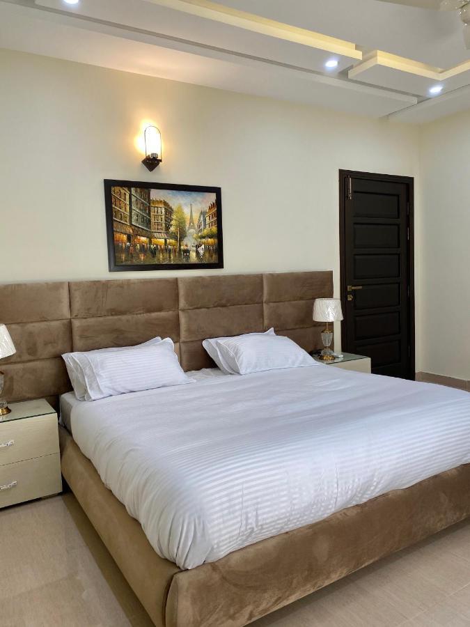 Continental Boutique House Bed & Breakfast Islamabad Exterior photo