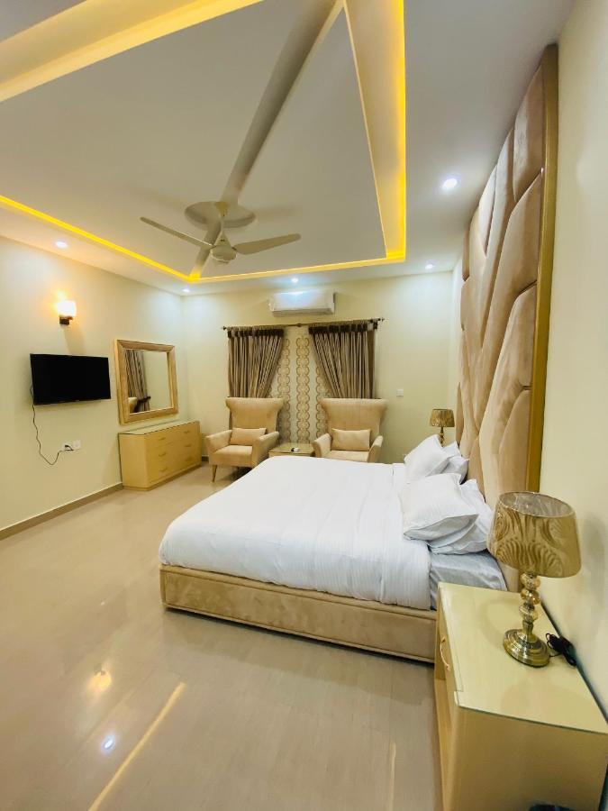 Continental Boutique House Bed & Breakfast Islamabad Exterior photo